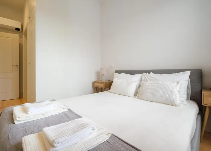 Art Deco 32 Luxury 2br Downtown Metro Ac * פורטו