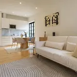 Art Deco 32 Luxury 2br Downtown Metro Ac Πόρτο