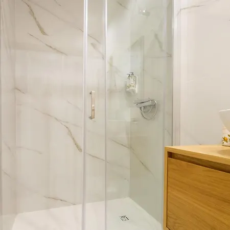 Art Deco 32 Luxury 2br Downtown Metro Ac *