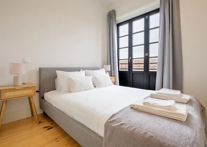 公寓 Art Deco 32 Luxury 2br Downtown Metro Ac 波尔图