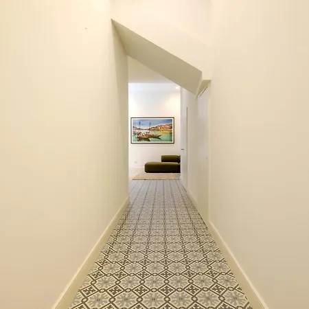 Art Deco 32 Luxury 2br Downtown Metro Ac